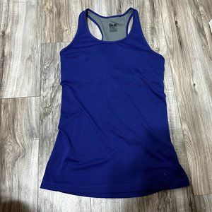 Nike Women Swoosh Slim Fit Medium-Support Padded Sports Bra Tank Navy Blue Sz L